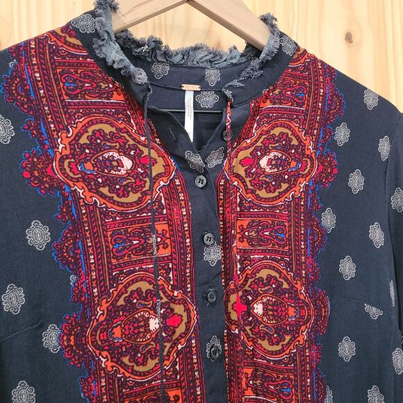 Free People Wishing Well Border Long Sleeve Button Up Top Raw Edge Collar Size M - Picture 2 of 10